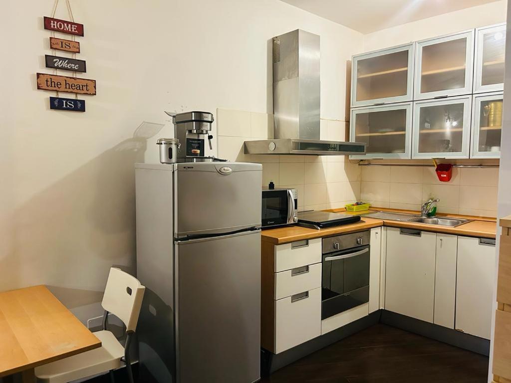 Prada Apartment Милан Экстерьер фото